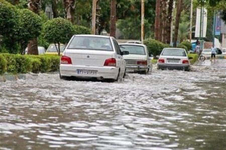 آبگرفتگی محورهای مواصلاتی خوزستان؛ توصیه پلیس به استفاده از مسیرهای جایگزین