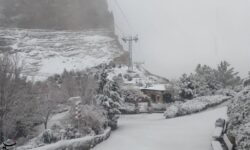 آماده‌باش کلیه دستگاه‌های امدادی و خدمات‌رسان در اصفهان/کاهش دمای 12 درجه‌ای