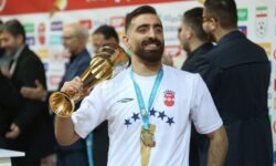 احمدعباسی: از فدراسیون برای آقای گلی حتی پیام‌ تبریک هم نگرفتم