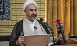 امام جمعه ایلام: راه عبور از بحران اقتصادی وحدت ملی و تلاش جهادی است