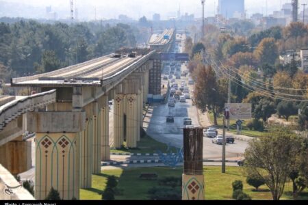 بلاتکلیفی 20 ساله قطار شهری کرمانشاه/ حصار ‌ستون‌های غول‌پیکر/ از تراموا تا مونوریل و دوباره مترو‌!