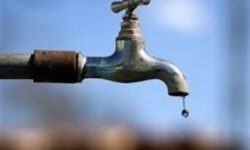 صلح آبی به خارتوران رسید؛ توزیع تانکرهای ذخیره آب در روستاهای محروم بیارجمند