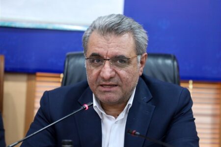 معاون وزیر تعاون:کمبود نیروی کار صنایع نتیجه بی‌توجهی به مسکن کارگری است