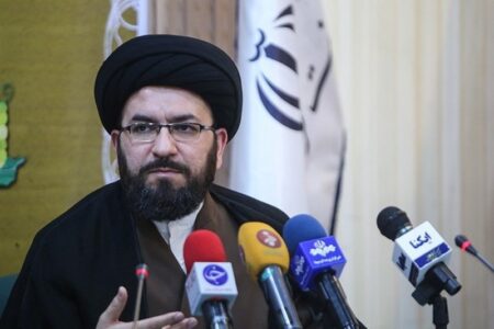 منابع حاصل از اصلاح قیمت بنزین به حمایت از اقشار آسیب‌پذیر اختصاص یابد