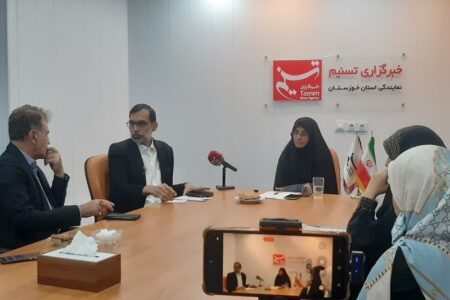 میزگرد| آیا آموزش مجازی ماهیت نقش معلم را تغییر داده است؟/مشکل فقط گوشی و اینترنت نیست