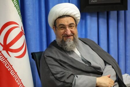 نماینده ولی‌فقیه در آذربایجان شرقی: هلال‌احمر باید بی‌طرف و خالصانه خدمت‌رسانی کند