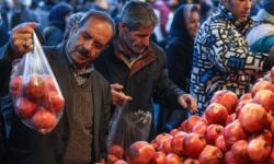 چلّه‌شو در آیین‌های کهن شمال ایران/ ‌شب دورهمی خانوادگی با طعم “زولبیا، بامیه و انار”