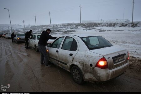 کولاک سنگین در محورهای همدان؛ 2 مسیر مسدود و یک مسیر محدود شد