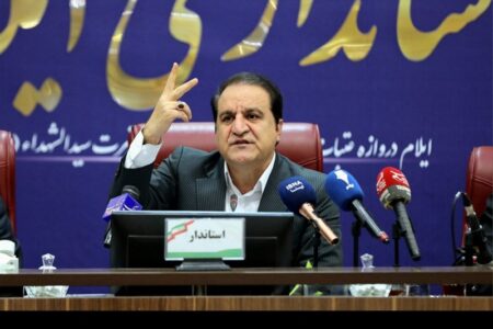 استاندار ایلام: بر تکمیل پروژه‌های نیمه‌تمام متمرکز شده‌ایم