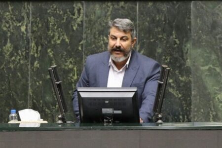 اصفهان الگوی زنده همزیستی مسالمت‌آمیز ادیان است