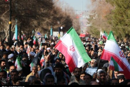 ایلامی‌ها اقدامات تروریستی اغتشاشگران را محکوم کردند