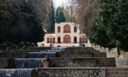 استفاده از همه ظرفیت‌ها برای توسعه گردشگری کرمان