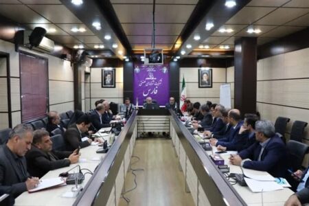 بازار پول و سرمایه در خدمت سرمایه‌گذاری تولیدی