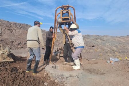 به طور جدی پیگیر موضوع بیمه مقنیان هستیم