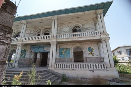 داستان غم‌انگیز یک بنای قاجاری؛ “تجارتخانه روس‌‌” بنای متروکه شد