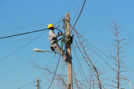 سرمایه‌گذاری 862 میلیاردی برای برق‌رسانی لرستان