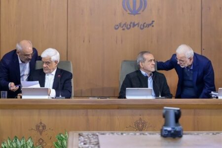 لرستان در اولویت دولت نیست/ تورم رمق سفره‌ها را گرفته است