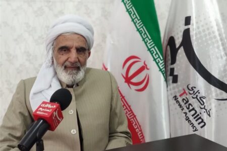 ماموستا رستمی: رمضان ماه آتش‌بس با گناه و همدلی با نیازمندان است