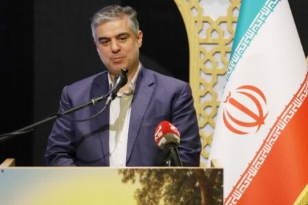 مقاومت ملت عامل اصلی ناکامی دشمنان و درخواست آتش‌بس بود