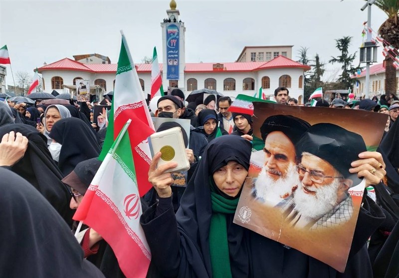 گیلان یکپارچه در 22 بهمن؛ سرمای استخوان‌سوز تسلیمِ اراده‌ آتشین مردم