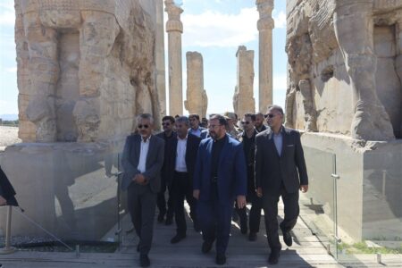 استاندار فارس: حریم پاسارگاد بازنگری می‌شود