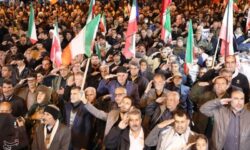 بیست‌وهفتمین شب ایستادگی یاسوجی‌ها پای کار ایران اسلامی+تصاویر
