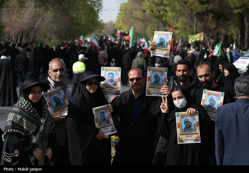 تشییع شهدای جنگ رمضان در اصفهان؛شکوه مقاومت و وفاداری
