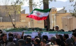 تشییع پیکر 21 شهید جنایت صهیونی ـ آمریکایی در مراغه