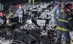 حمله آمریکایی ـ صهیونی به منازل مسکونی آزادگان زنجان با 2 نفر شهید