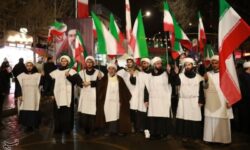 خروش روحانیون زنجان در اعلام خون‌خواهی امام شهید امت