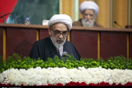 روایت عضو هیئت رئیسه مجلس خبرگان از روزهای انتخاب رهبر معظم انقلاب