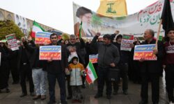 روز جهانی قدس در اصفهان همراه با باران و هوای سرد