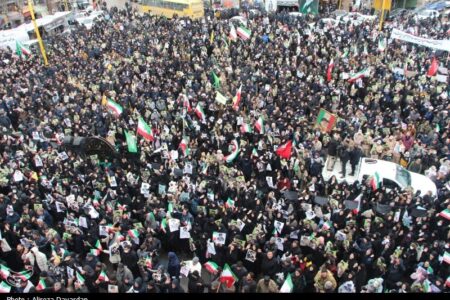 شهادت رهبر انقلاب بیداری و وحدت امت اسلامی را در پی دارد