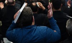 طنین «الغوث» مردم خراسان جنوبی در شب 23 رمضان؛ تجدید بیعت با ولایت