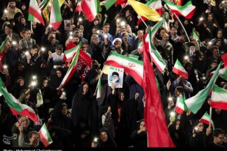 مجلس پیگیر مطالبه «نه به مذاکره» خواهد بود