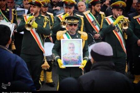 مزار سپهبد شهید پاکپور زیارتگاه عاشقان در دهسد خنداب+عکس