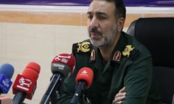 ملت ایران زیر بار زور و ظلم دشمن نمی‌رود/با قدرت و صلابت ایستاده‌ایم