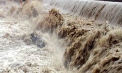 هشدار تندباد و سیلاب در خراسان جنوبی