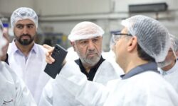 وزیر کار: روند تولید بدون وقفه ادامه دارد/ افزایش فروشگاه‌های کالابرگ