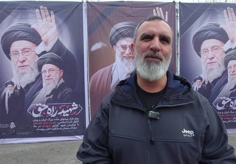 پرچم کار در کنارِ پرچم ولایت؛ کارگران رشت عهدی دوباره با رهبری بستند