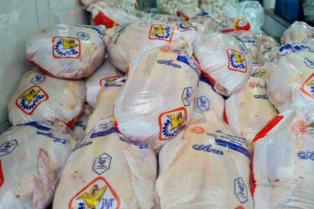 آزادسازی واردات 12 هزار تن مرغ از مرزهای آذربایجان غربی