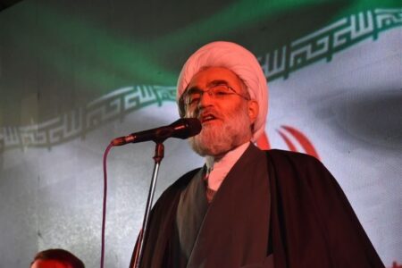 آمریکا در «عصر حجر» به سر می‌برد/ تنگه هرمز تحت سیطره کامل ایران است