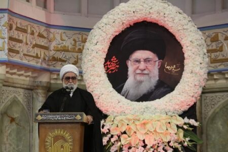 آیت‌الله مروی: با ترورها و شهادت‌ها جامعه دچار اضطراب و تزلزل نشد