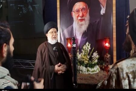 اجتماعات شبانه مردم در خنثی‌سازی توطئه‌های دشمنان نقش کلیدی دارد