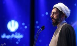 اذعان سیاستمداران آمریکایی به نشانه‌های افول ایالات متحده