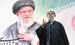 اراده ملت‌ها نظام استکباری را تغییر می‌دهد