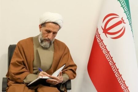 امام جمعه قزوین: دشمن ناچار به پذیرش شروط ایران شد