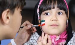 ایستادگی عاشقانه مازنی‌ها در سنگر خیابان
