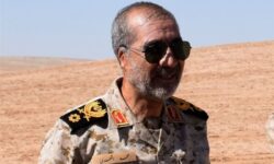 ایستادگی مردم در برابر استکبار، نماد وفاداری به ارزش‌هاست