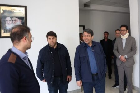 بررسی روند خرید تضمینی گندم در بازدید سرزده استاندار کرمان
